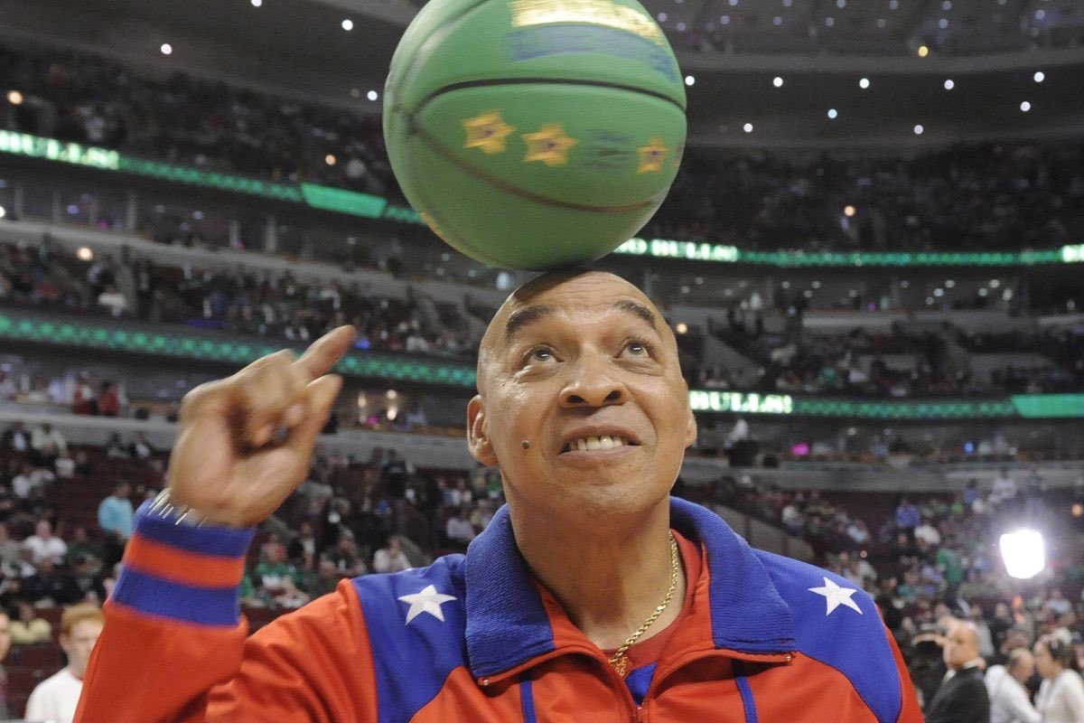 pwilliamdavid's tweet photo. RIP Curly.  Many memories and much respect!  #HarlemGlobetrotters https://t.co/XVz4rw9mif