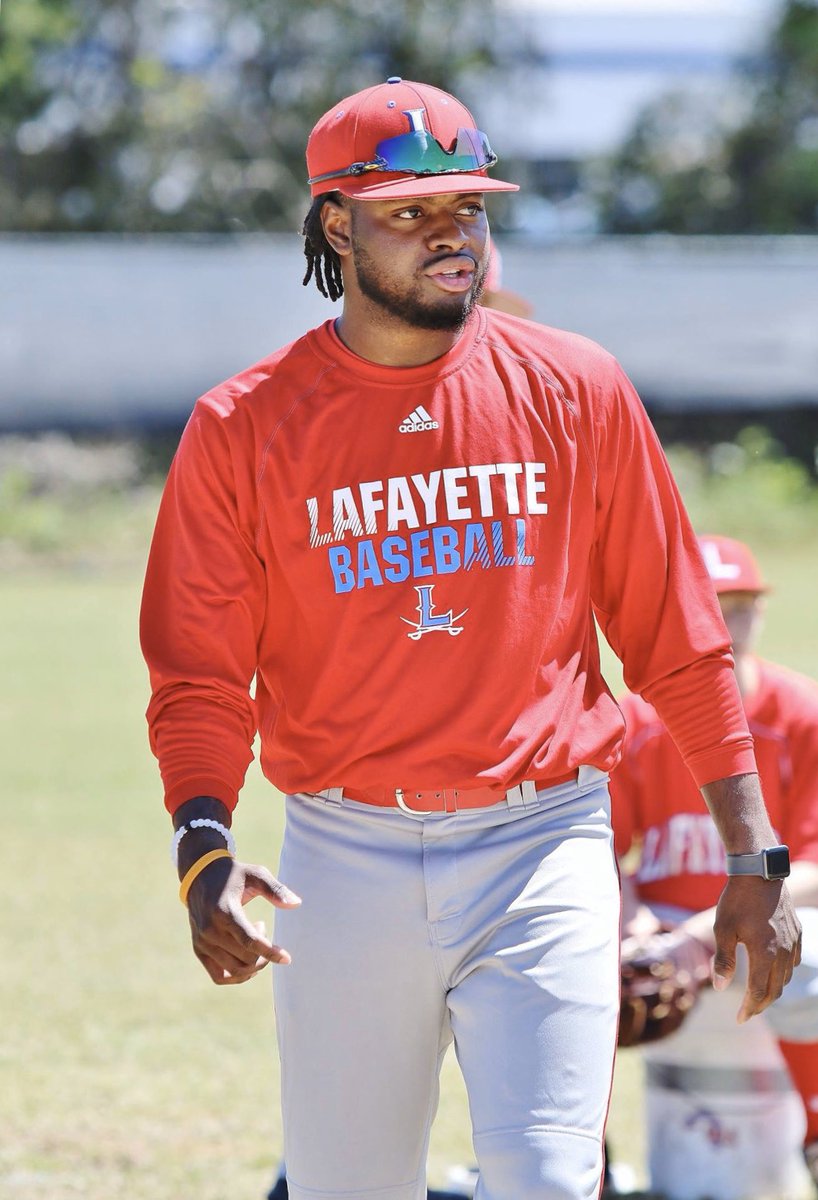DariusHughes's tweet photo. Challenge Accepted:
When nominated, u have 24 hrs to respond or donate $20 to a local charity. You then nominate 4 coaches. You then have to post a picture of you coaching! I nom: @generalscoach @scottmboggs @LKSteiner23 @khammons14 @Lawson_mclawson @MichaelMorton22 https://t.co/BLJGDOssiP