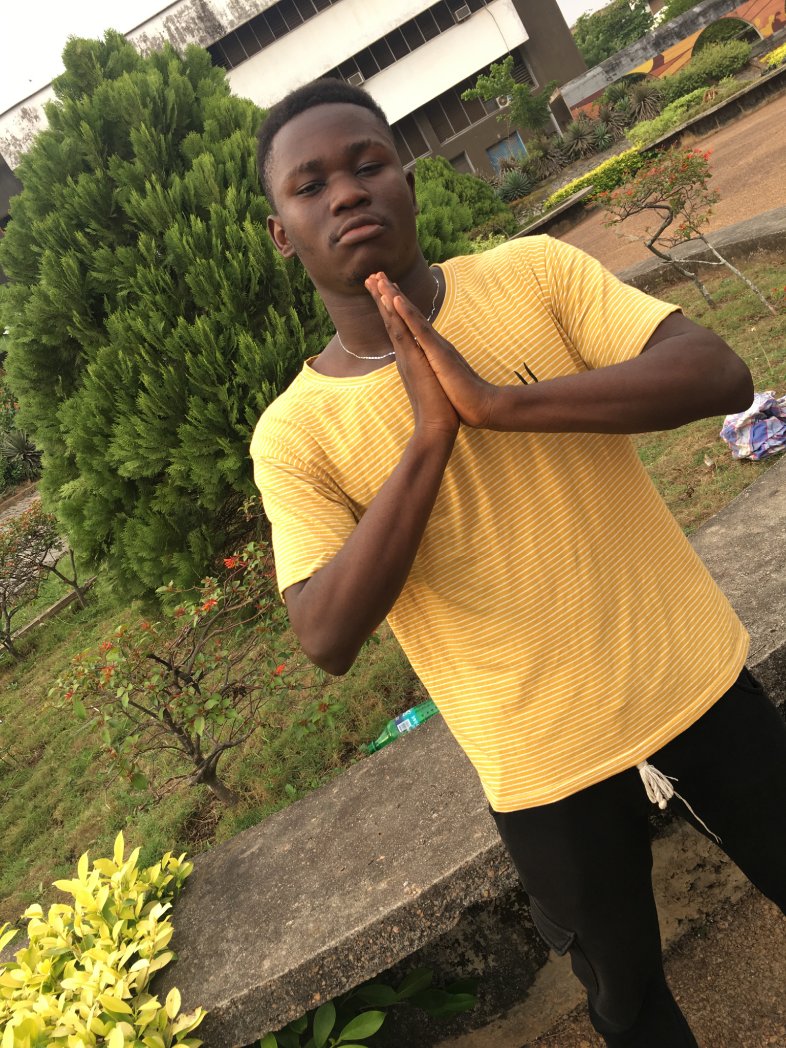 Boy_6ixtwo's tweet photo. Video shoot went well!Anticipate my new hit "Antivirus" 🐜.Audio+video drops this weekend.stay safe fam.
  #irregularfighter #Nigerians #Buhari #WhereIsBuhari #BuhariChallenge #Houseparty #corona #CoronaVirusInNigeria #coronavirusinlagos #coronaviruske #COVID19 #CovidNGR https://t.co/thsp8Ac7sN