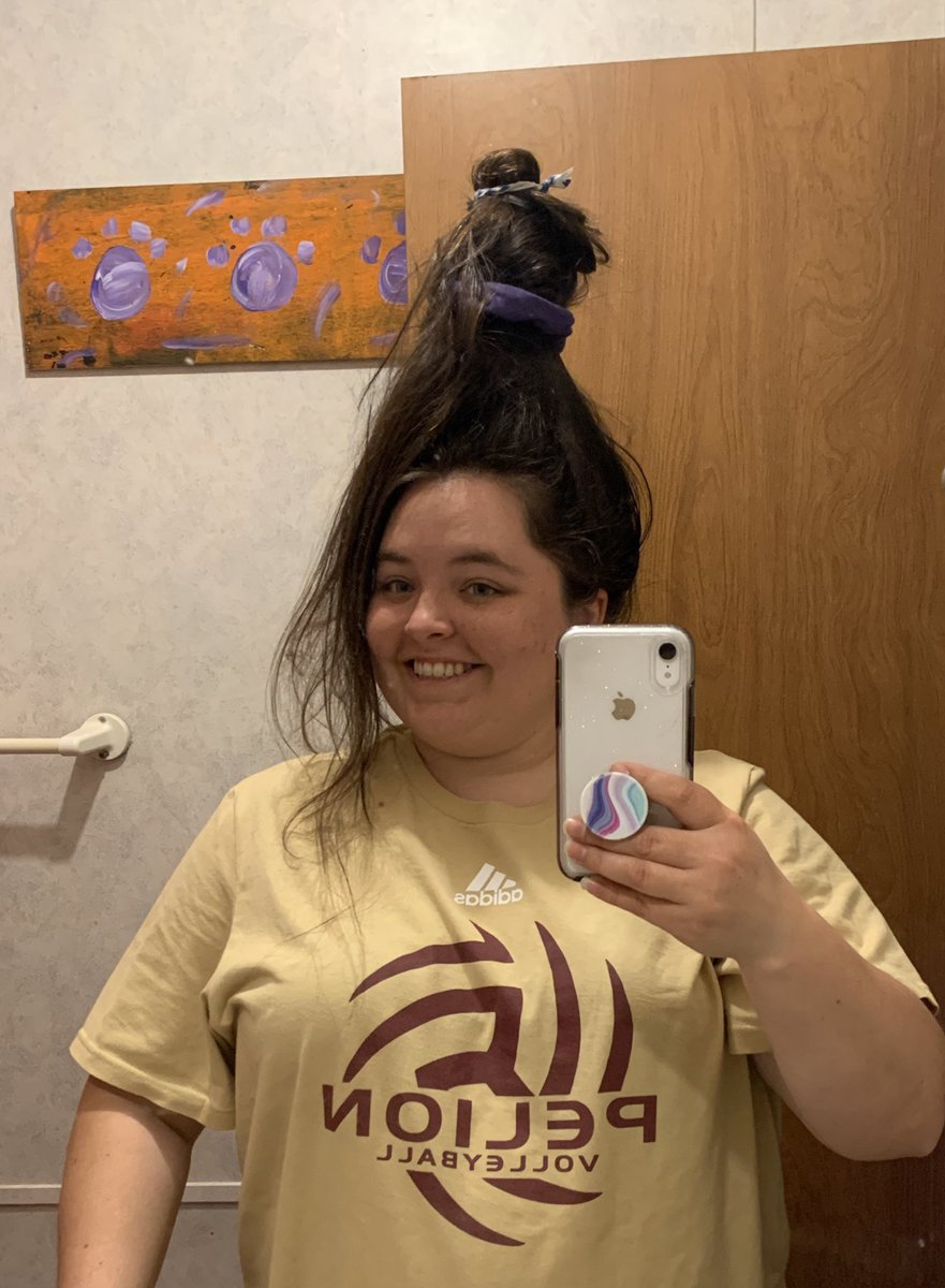HHM_SCedu's tweet photo. Blending crazy hair day and throwback Thursday. #espiritweekPMS #TBT
You mean you didn’t put a bottle in your hair for crazy hair day circa 2006-2009??
#pelionprowl https://t.co/T4yes1aIB4