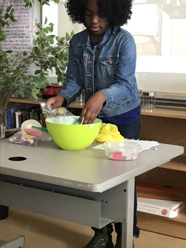 simteach4life's tweet photo. Our recipes for a Happy Family were delicious! Let’s create a recipe for online learning. What ingredients do you think we will need to launch this effectively? #shareidea #elearning #studentvoice #onlineclasses #learning https://t.co/0CV9R5ZEiu