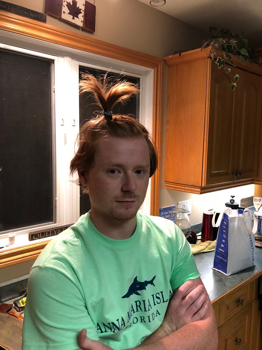 eyrefarms_ralph's tweet photo. Happy 24th Birthday ⁦@ryguyeyre⁩!🎂🍺🎈Hard to believe with a hair do like that we are going to let you be our main sprayer operator. https://t.co/VD3RgeVD2b