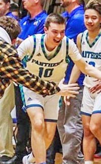 CalHiSports's tweet image. Congrats to final No. 1 boys bb teams Sierra Canyon (Open), Ribet Academy (D1), La Canada St Francis (D2), Arroyo Grande (D3), Bakersfield Christian (D4) &amp;amp; San Domenico (D5). @SFHShoops @JBaileySMSports @BVarsityLive @BCHSSPORTS @sandomenico
calhisports.com/2020/03/26/fin…