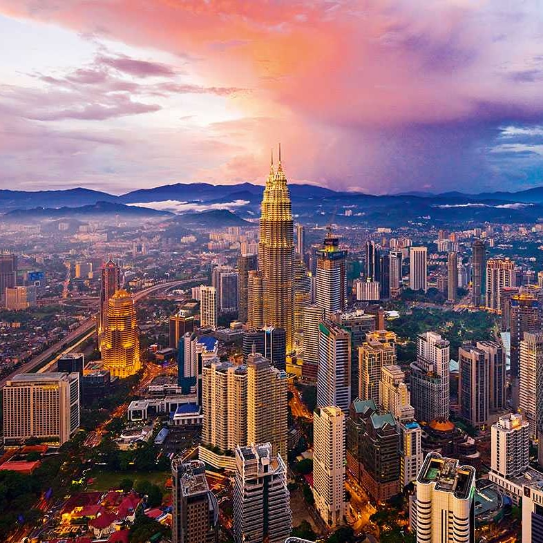 SweetHutholiday's tweet photo. Travelling amid Covid-19 is a risky thing to do. However, if you are still planning on travelling here are some tips on how you can book a clean and hygienic homestay! Visit us at https://t.co/RJrMv3XQeX for more great travelling tips!

#Malaysiahomestay #malaysia2020 #COVID2019 https://t.co/ZmvQdGWP5Y