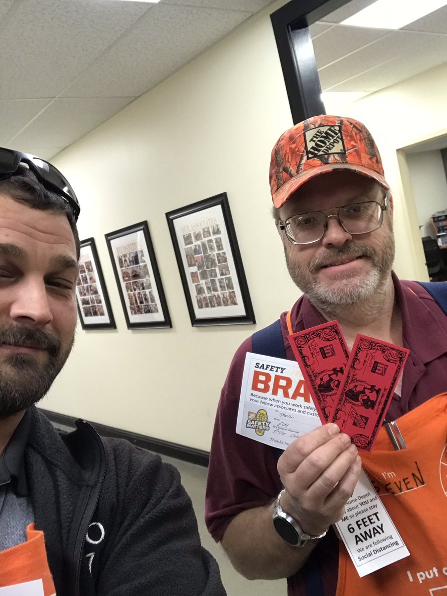 RaymondJVicha's tweet photo. Great job Steven in D27  for spotting and fixing a huge safety issue in D28 this morning. #safety matters #working safe @CarlosJ559 @reese1073asm @LKnappD327 @MCortezTHD327 https://t.co/6tPpLQrttu