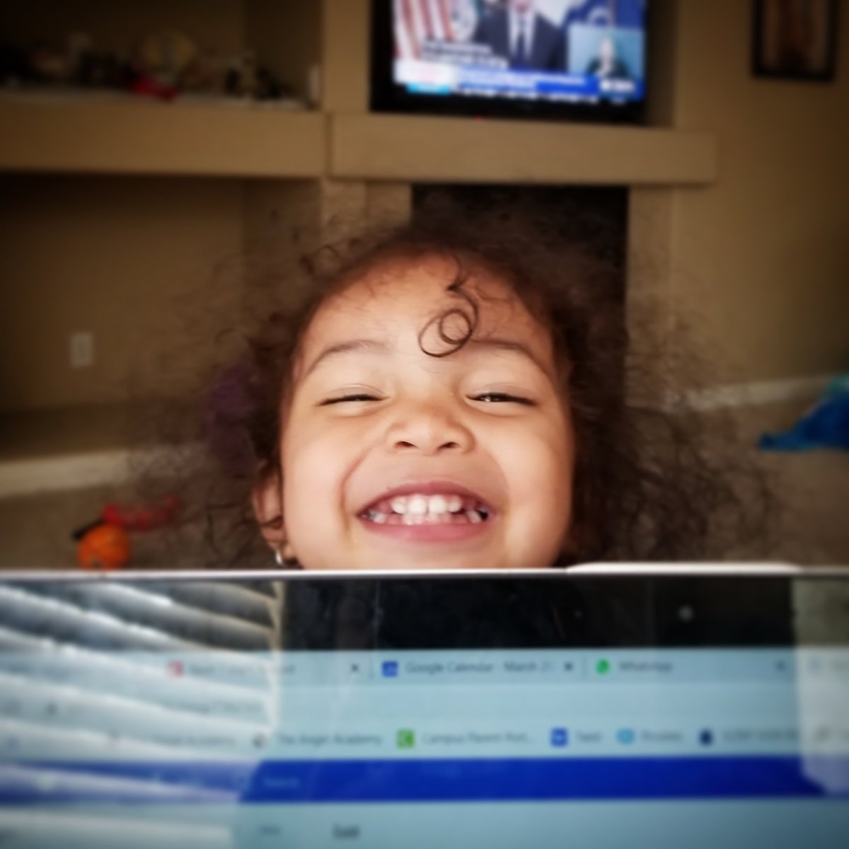 sandrareyesdds's tweet photo. The face of "working from home". I'll enjoy this while I can. 😁🥰❤

#dental #dentistry #dentist  #momdocs #workingmom #momlife #smile #laughs #infant #baby #infantphotography #toddlerlife #toddlersofinstagram #toddlermomlife #workingfromhome #azdentist #ilovedoc #reyesdental https://t.co/yXHGAuzGcD