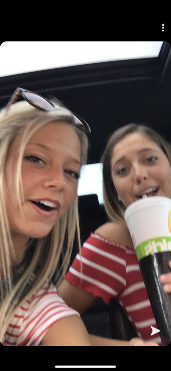 hadleybelll's tweet photo. Happy nasty {19} lil J💗 Even tho we get along once a year ;) you know I love you like no other. Thank you for being not only my sister but thank you for being my mf BESTFRIEND💋 https://t.co/jT9doSUpHd
