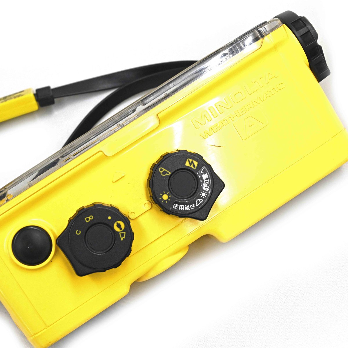 champcamera's tweet photo. #MINOLTA #WEATHERMATIC A ¥1,500 by #港北ニュータウン 店
鮮やかな黄色が眩しい全天候対応型の #110フィルム カメラ。ワンテン用としてはかなり大きく、安心感のあるガッチリボディです。あくまで防滴なので、水中にドボンはしないようご注意ください。
#ミノルタ
https://t.co/25JMhZigvR https://t.co/jk0fN8w64O