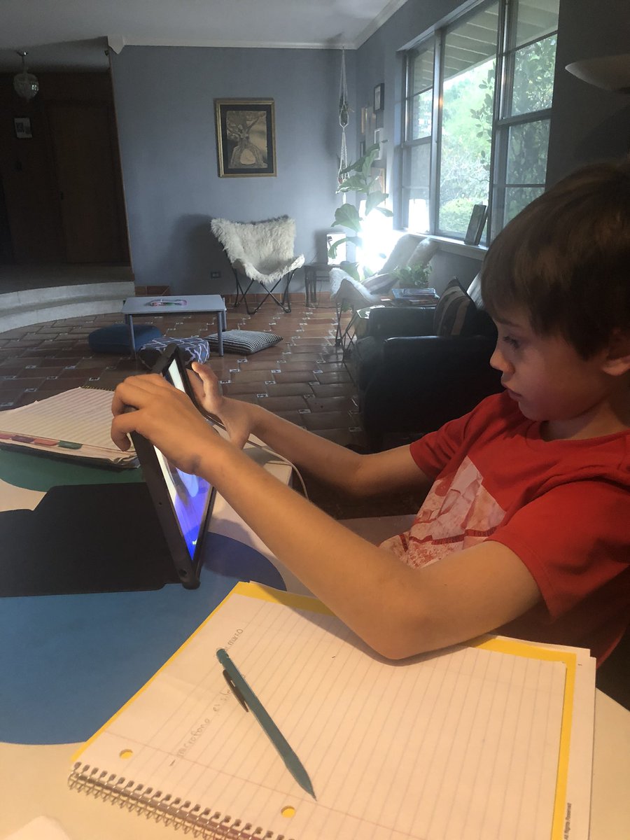 CBCmedaris's tweet photo. @WoodridgeElem @MarthaVargas87 #Thankful #ContinuemosEstudiando https://t.co/6danlMCr3r