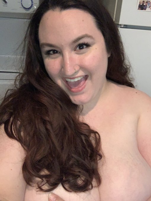 Is anyone else losing their mind during this #quarantine?? I&rsquo;m going full on tits-out to reclaim my sanity<a href="/tag/quarantine"class="tags">#quarantine</a><a href="/tag/bbw"class="tags"><span>#bbw</span></a><a href="/tag/sexworker"class="tags"><span>#sexworker</span></a><a href="/tag/manyvids"class="tags"><span>#manyvids</span></a><a href="/tag/bbwlove"class="tags"><span>#bbwlove</span></a><a href="/tag/biggtitti"class="tags"><span>#biggtitti</span></a>