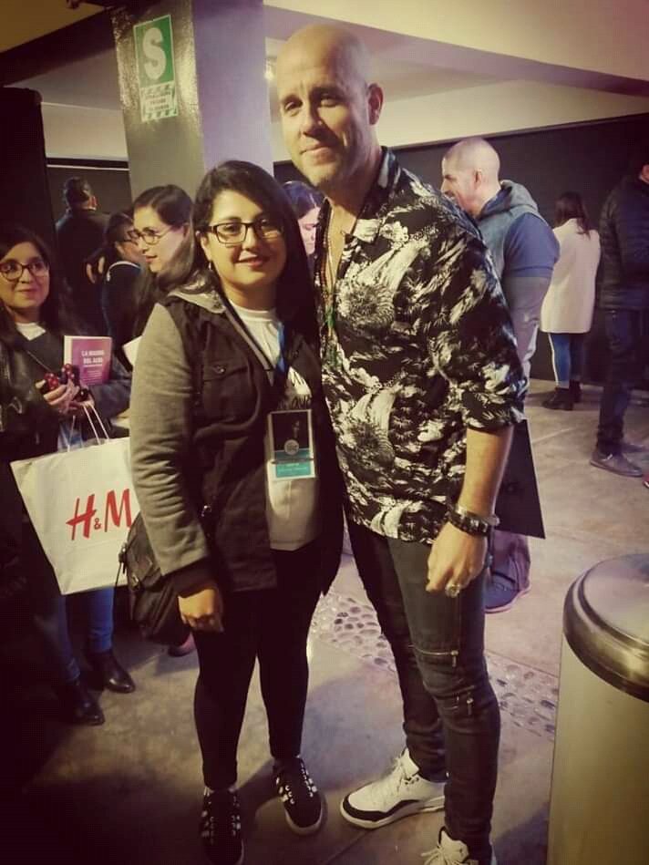 ILVOLOPERUIVU's tweet photo. #GianMarcoMúsicaEnCasa #UnidosEnCasa 🥰
@CFO_GianMarcoPe 👏🏻💪🏻🙏 ✨ https://t.co/Lk7Pxc2Zgj