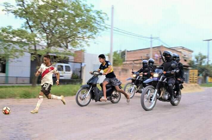 millonariaNoe's tweet photo. Y va el tercero..😂😂😂 https://t.co/fpCeS9uVvS