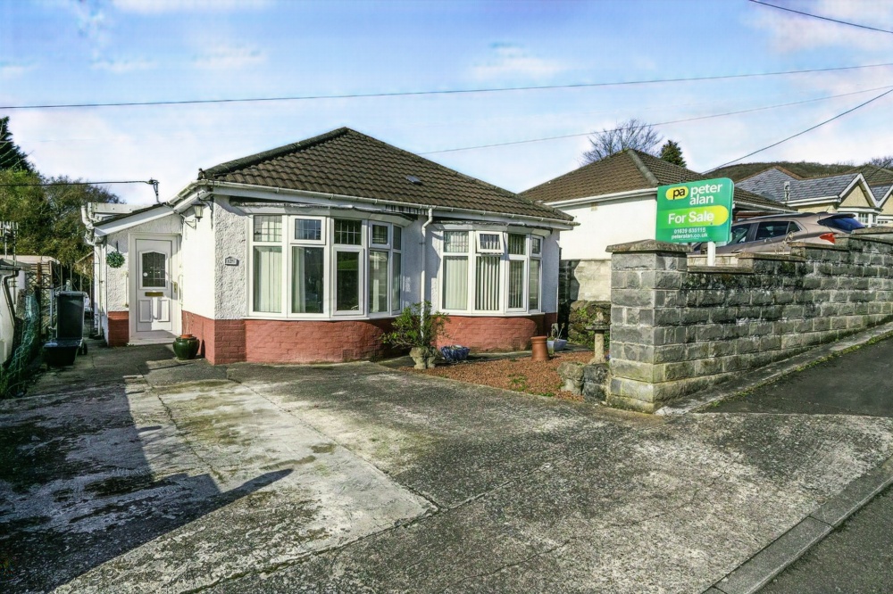 Peter Alan on Twitter "Drummau Road, Skewen, Neath Three bedroom