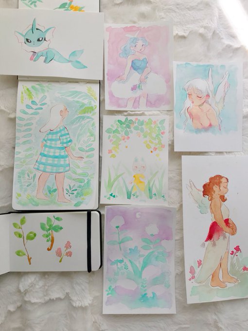 It's mentally hard to get into creating art right now, though I am trying to get myself to play and experiment a bit anyway 