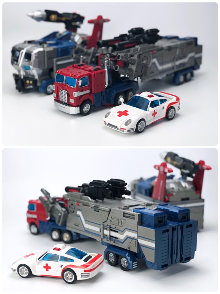 fans_hobby's tweet photo. See size comparison of MB-12 ATHENA with MB-06 POWER BASER &amp; MB-11 GOD ARMOUR! 
#fanshobby #thirdpartytransformers #powerbaser #athena #masterforce #powermaster #ginrai #minerva #juniorheadmasters #juniorheadmaster #godarmour #godarmor #godbomber https://t.co/AZqu1FvaJ8