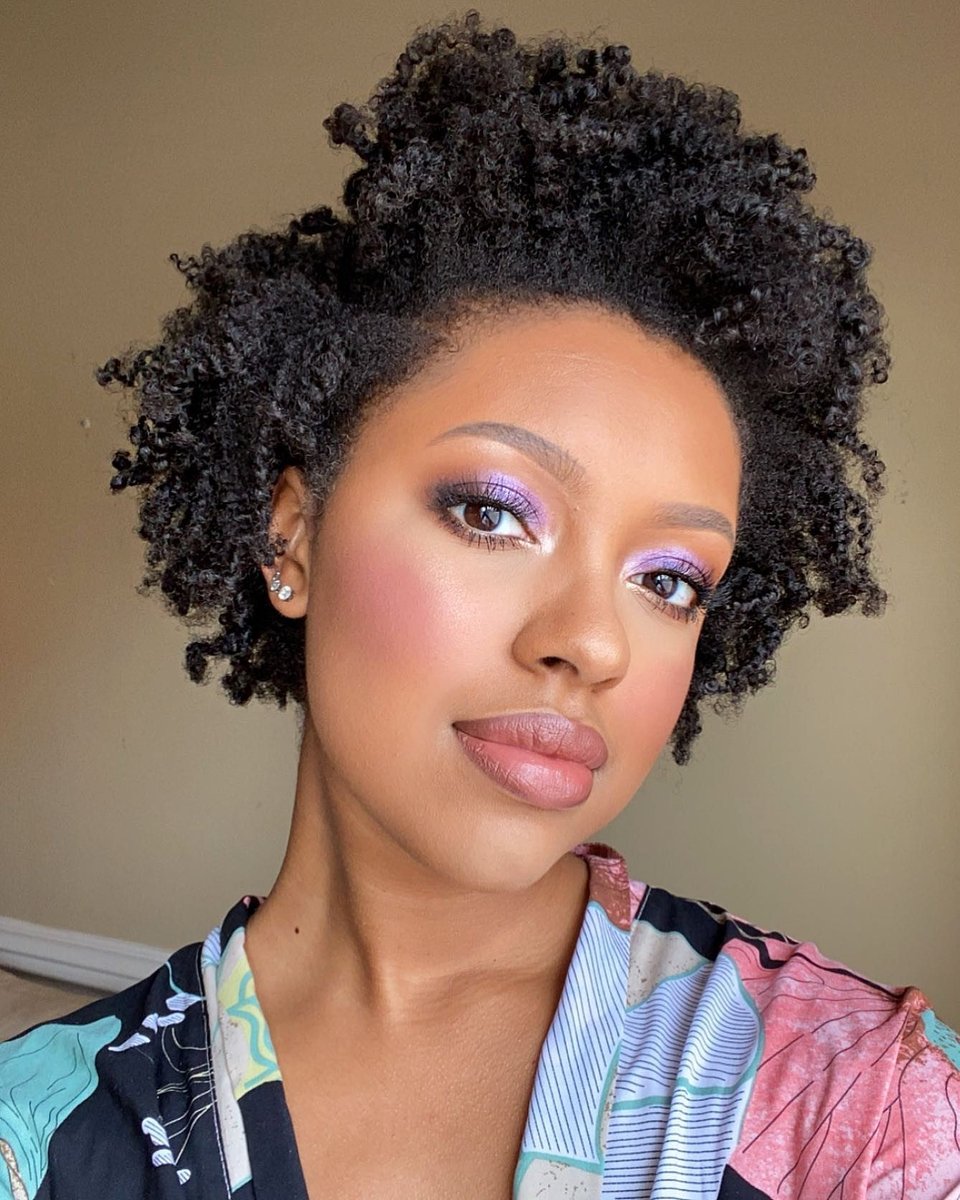 SigmaBeauty's tweet photo. Gorgeous look by @tayloranise rocking our NEW #InfinityPointLipstick in the shade Déjà Vu &amp; Blush Cheek Palette. 💕 Shop Now + get FREE shipping > https://t.co/29s1tj2in8 #SigmaBeauty https://t.co/zLdXgTqQf8