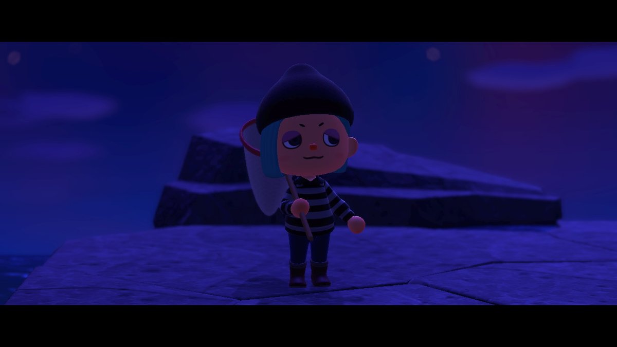 Gh0ul_Cat's tweet photo. first time ever playing AC and first thing I do is try to dress like the robber from the Sims games  #AnimalCrossing #ACNH #NintendoSwitch https://t.co/EqSiT46k7S