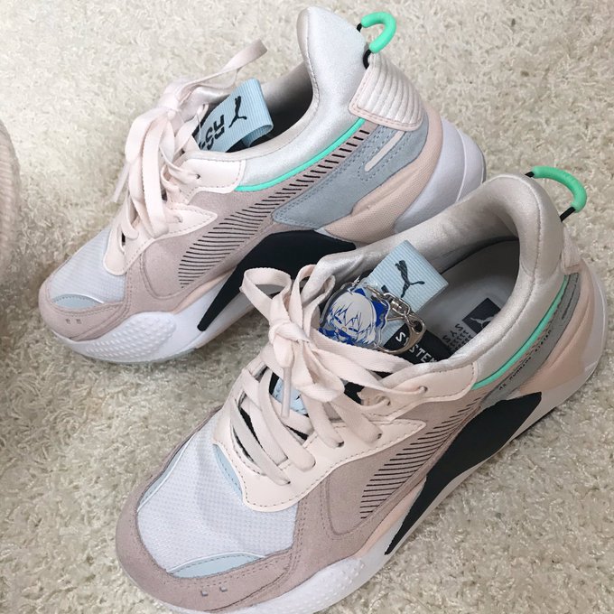 沖田さんぽいスニーカー 