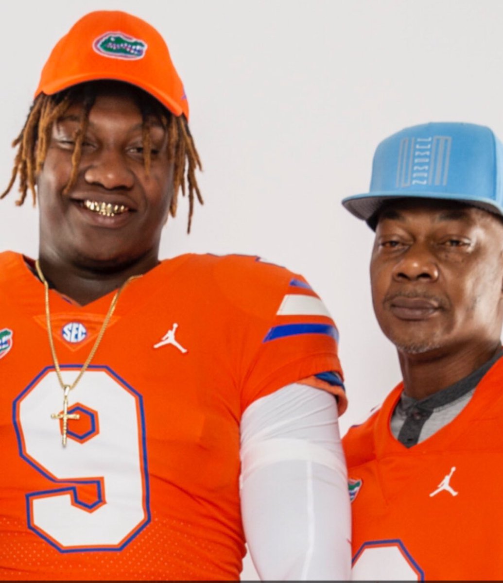 GervonDexter's tweet image. All smiles round hea we gone be alright we gone be alright