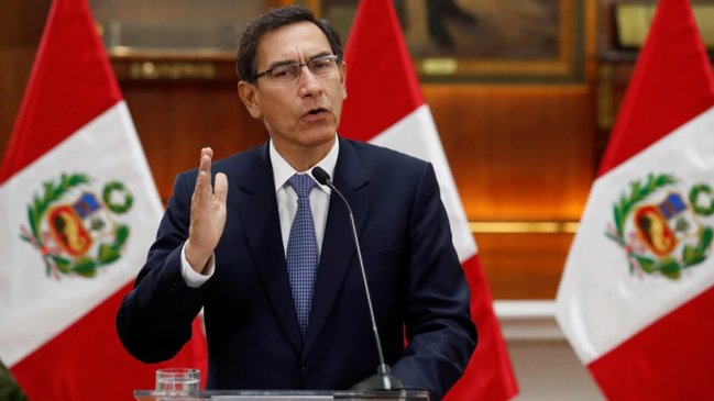 Cooperativa's tweet photo. Perú suspendió aportes de trabajadores a las AFP por un mes #CooperativaEnCasa https://t.co/gbSZtFXaDM https://t.co/aZwHG1HksH