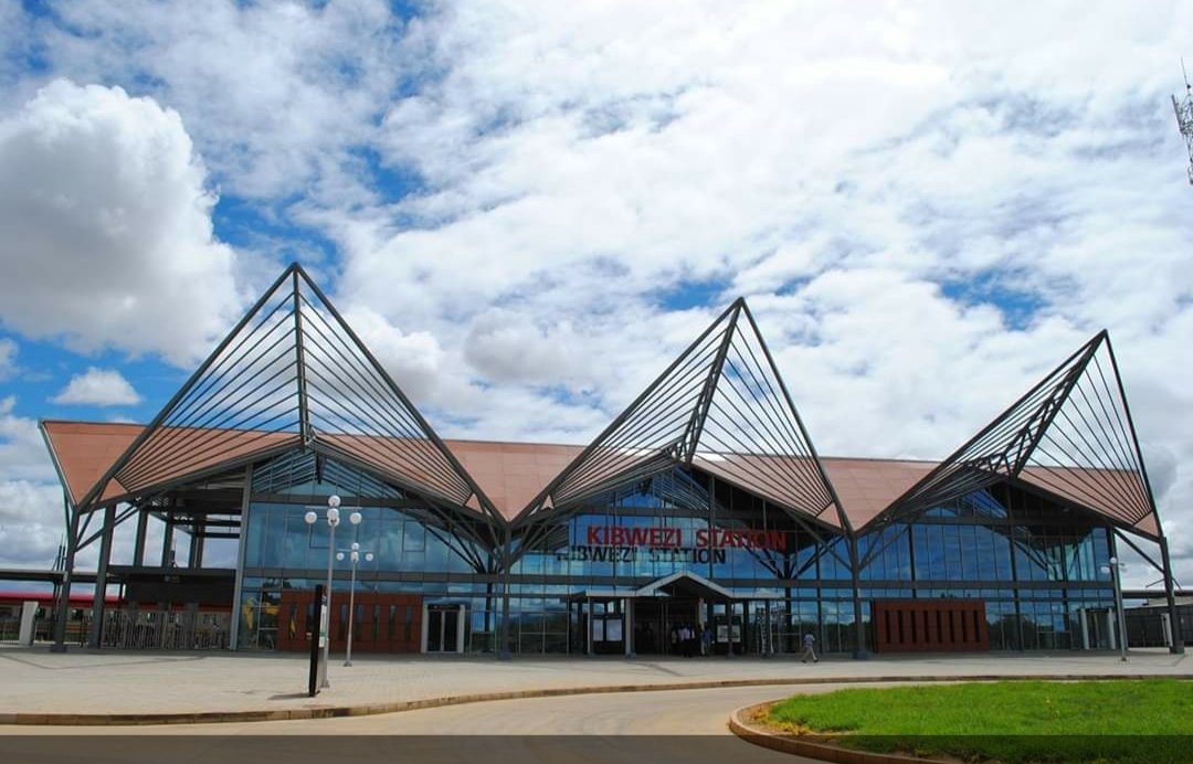 Today, we have only one trip. The intercounty train will leave both Mombasa and Nairobi Termini at 10:30 am. All customers with tickets for travel today please come to the two Termini at 10:00 am. The train will make stopovers at Voi, Mtito Andei and Kibwezi stations