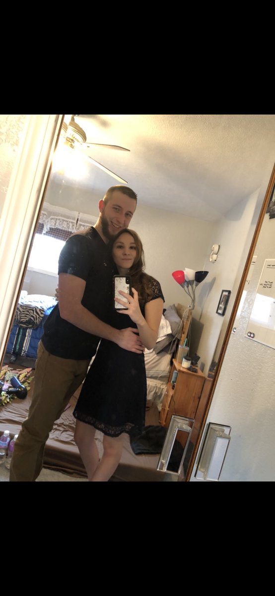 DerinLineman's tweet photo. Happy Birthday to the best girlfriend in the world @Shelby_Marie07 https://t.co/FSdYHjWJo0