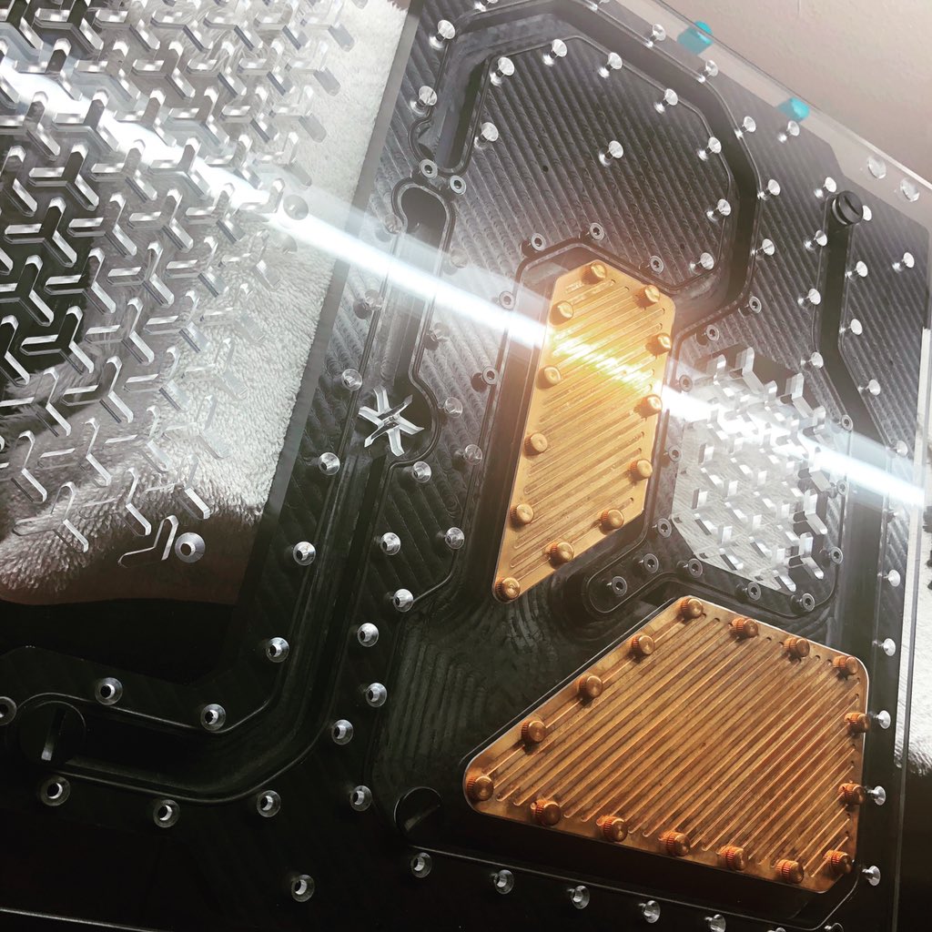 killRMODDINGZ's tweet photo. New MB distro for BlackMamba after messing up the acrylic version. Should have done black to begin with... Looks absolutely killR!!
*
@AorusOfficial @InWin
*
#blackmamba #aorusgaming #inwin103 #watercooling #customdistro #pcmodding #moddingislife #killrmodz #killrmoddingz https://t.co/sab2HNFBn8