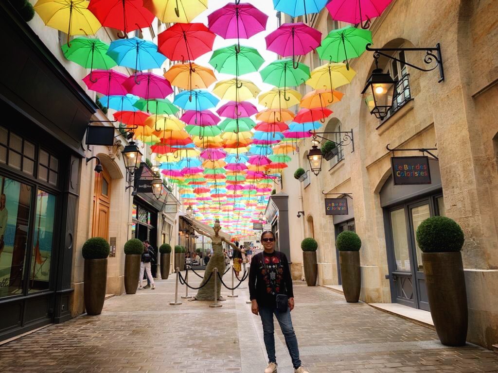 soloyoio's tweet photo. #TBT #Paris #LeVillageRoyal 🇫🇷♥️ https://t.co/iOvWxYnu3J