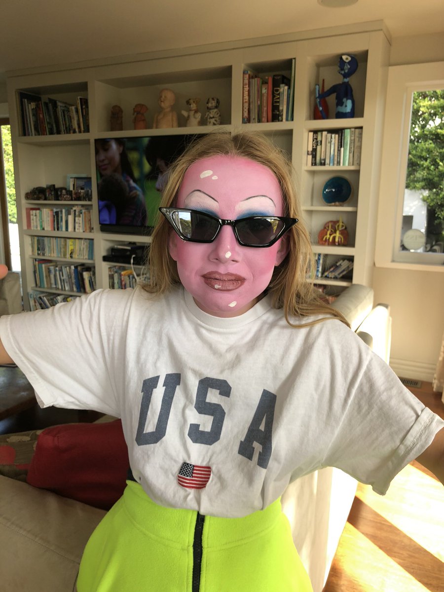 _ella_jacobson's tweet photo. I am losing my mind in quarantine @JunoBirch I attempted to turn my little sister into you and she looks STUNNING https://t.co/eHoPGKTmu0