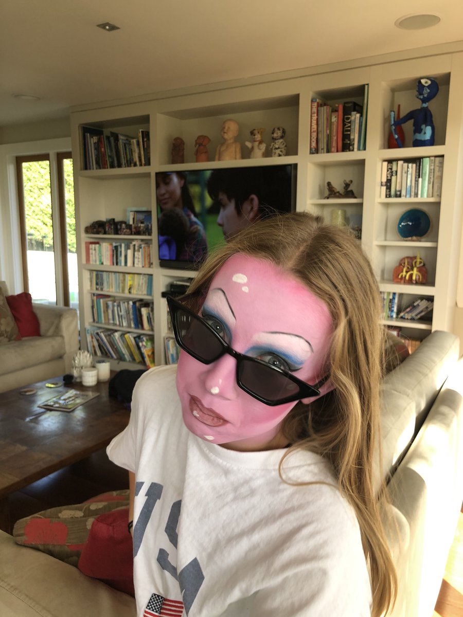 _ella_jacobson's tweet photo. I am losing my mind in quarantine @JunoBirch I attempted to turn my little sister into you and she looks STUNNING https://t.co/eHoPGKTmu0