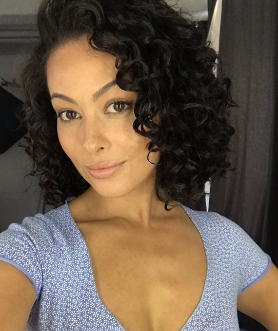 Short hair don&rsquo;t care! 💙💙 https://t.co/jZsQ7xvvBi