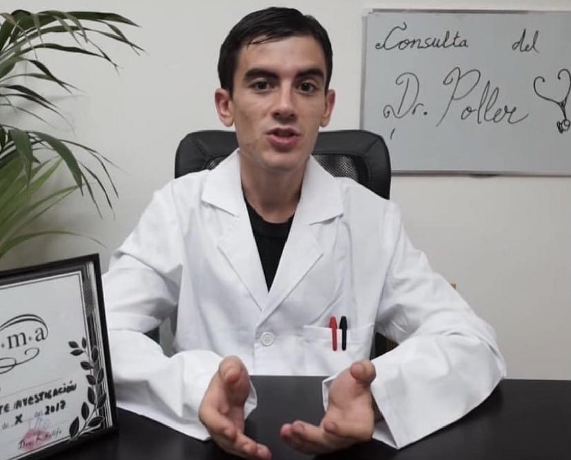 EsDeMamador's tweet photo. 🚨ULTIMA HORA🚨 
Logan Antonio Esdema Amador, graduado con honores y siendo el medico más joven en la historia fue reclutado por los gobiernos del G20 para liderar a quienes desarrollen la vacuna del COVID-19 
ORGULLO MEXICANO🇲🇽 pero se que no le daras RT por no ser un futbolista https://t.co/CHEfTGOnvF