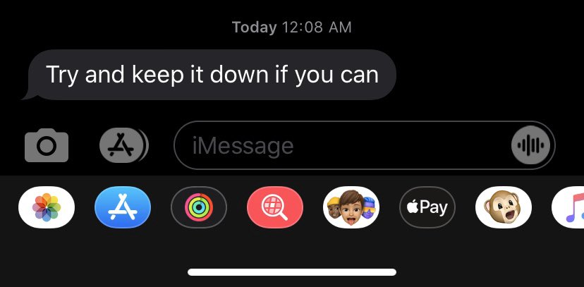 jmehuff's tweet photo. Late night laughs with @jimmyfallon in the living room and you receive this from your boyfriend in the bedroom #myquarantinelife #fallonathome https://t.co/zRH1ChNLEf