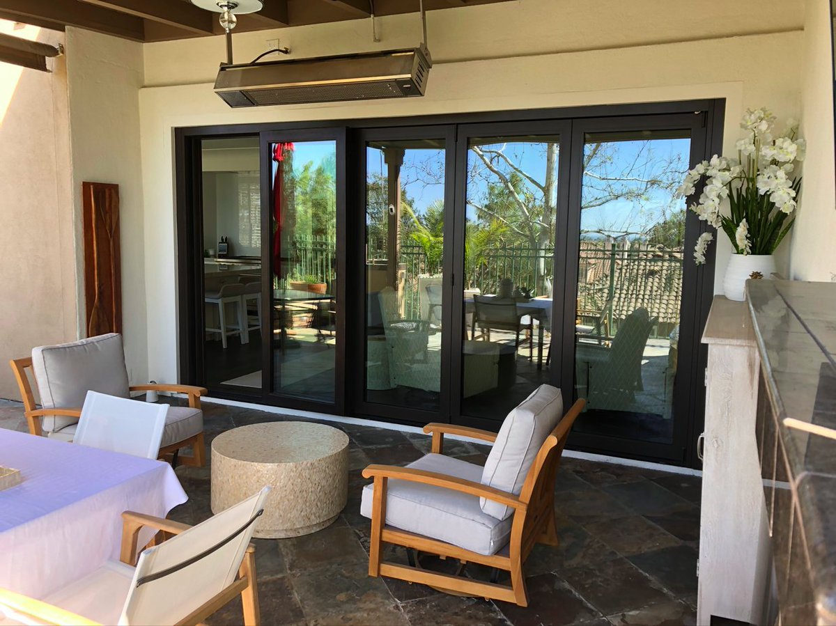 Folding_Doors's tweet photo. Another beautiful renovation complete with the Centor USA folding door and integrated shade and screen. Contact us now to learn more information about how you can transform your own home.

#thefoldingdoorstore #foldingdoors #bifolddoors #bifoldingdoors #homeremodel https://t.co/LUsP8fH4pk