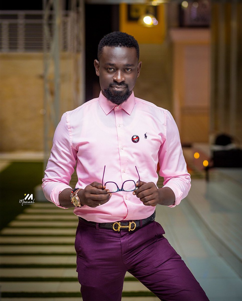 KwabenaExcel1's tweet photo. HAPPY BIRTHDAY @kobby_kyei #KobbyKyeiDay https://t.co/z7Vkv2bVMq