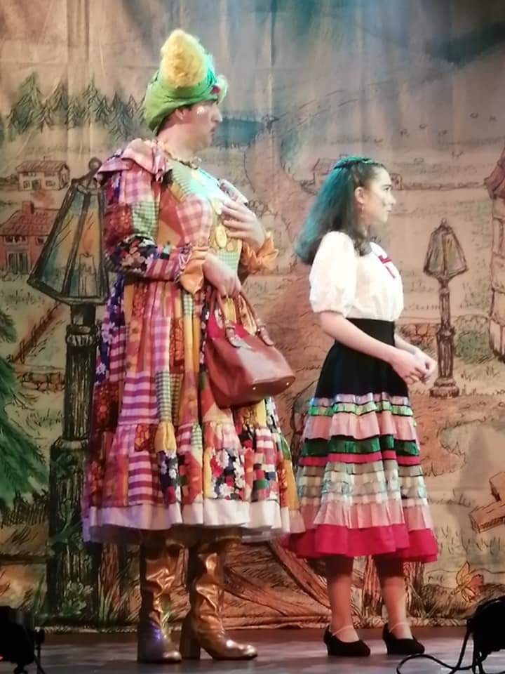 Lyme Regis Pantomime tweet media