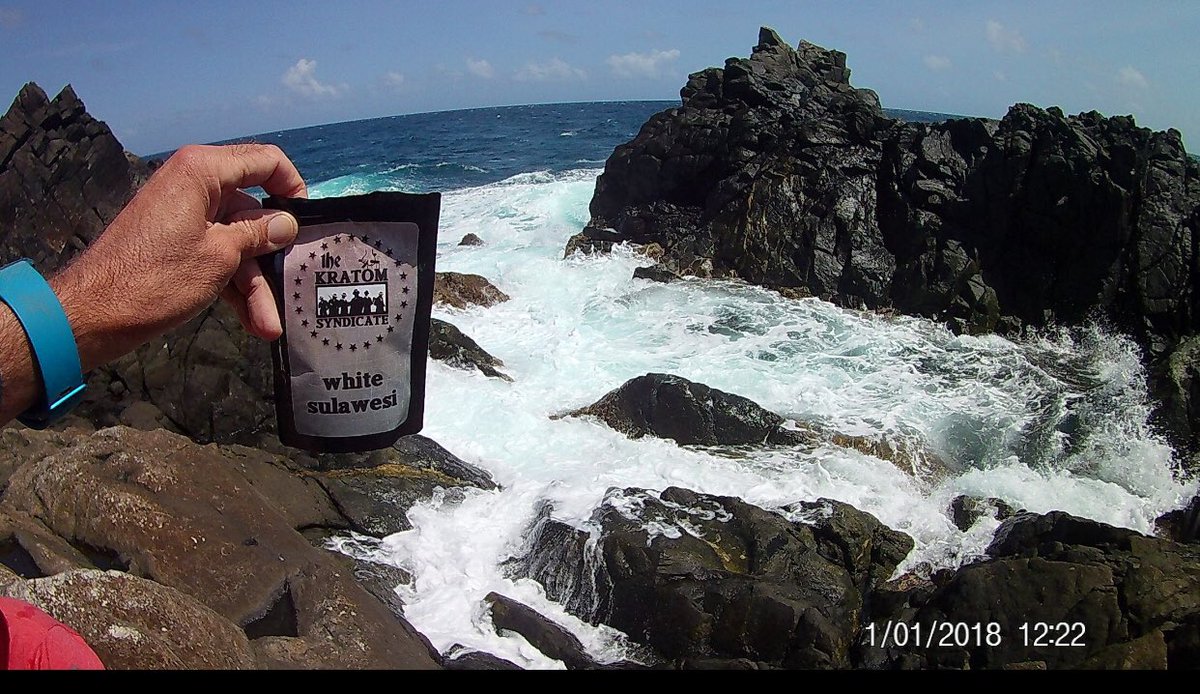 Enjoying a TKS afternoon in Aruba’s Natural Pool.