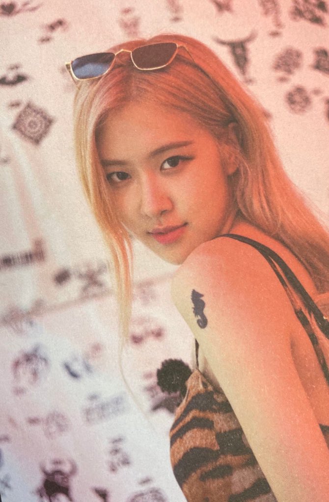 roseyarchive's tweet photo. rosé from lisa’s photobook https://t.co/xR2eRq4KbQ