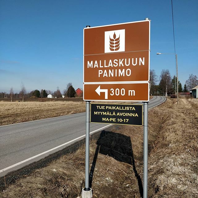 Myymälämme avoinna toistaiseksi ma-pe 10-17. Verkkokaupan tilauksia voi noutaa myös la 12-14 välisenä aikana tai erikseen sopimalla. Tarvittavat yhteystiedot löytyvät verkkokaupasta jonne pääsee kotisivujemme mallaskuunpanimo.fi etusivulta. 
#mallask… ift.tt/3btqqDp