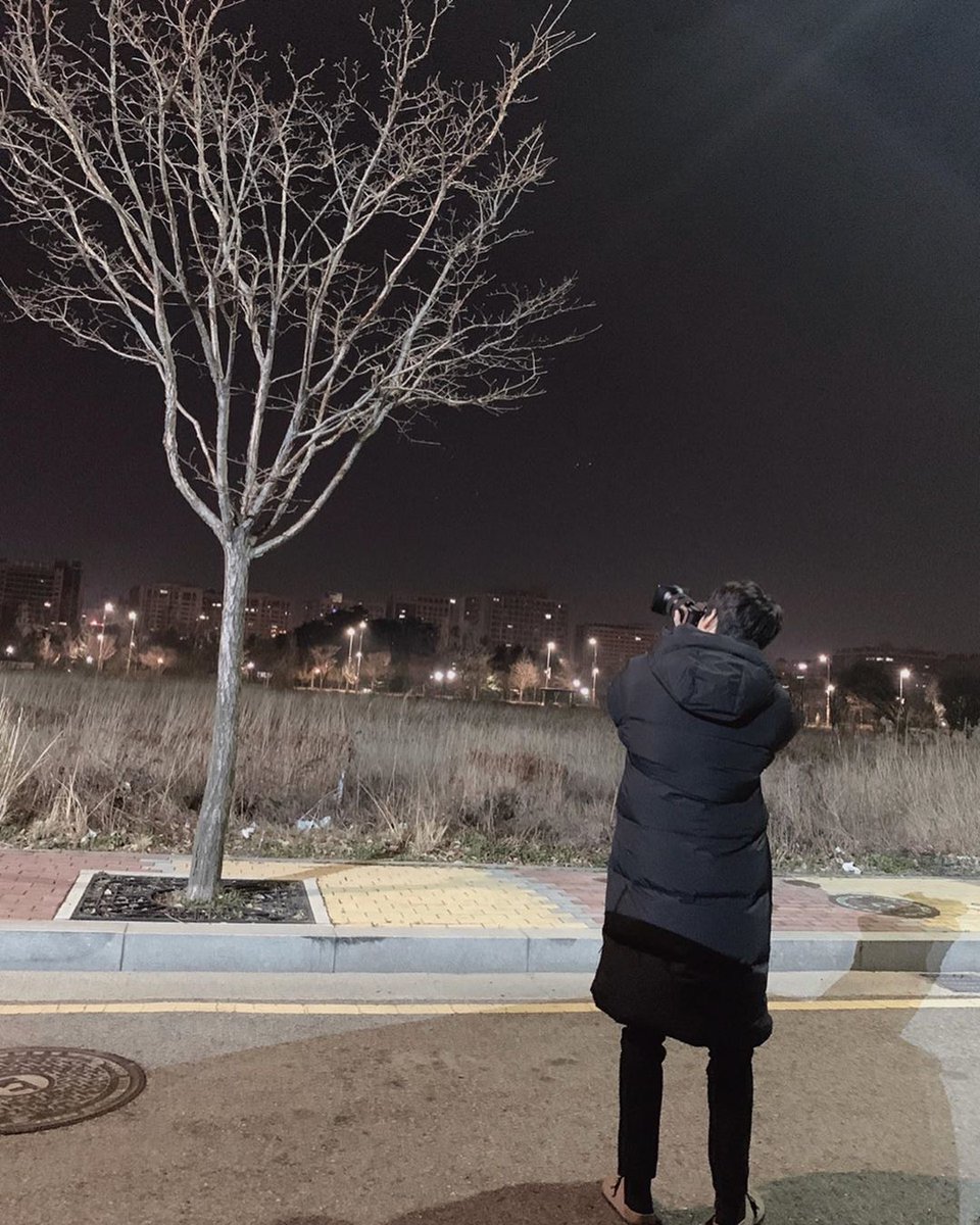 Siyoon_Inyeon's tweet photo. <모아 인스타 업뎃>
#사진찍는남자
⠀
윤시윤 배우의 취미생활 공유📸
#같이하고싶다 #저나무가되고파
⠀
#취미공유 #사진잘찍는남자 
#윤시윤 #YoonSiYoon #尹施允 
#모아엔터테인먼트 #moa_ent

https://t.co/NPfmv5NrQs https://t.co/rmhd2SGmf9