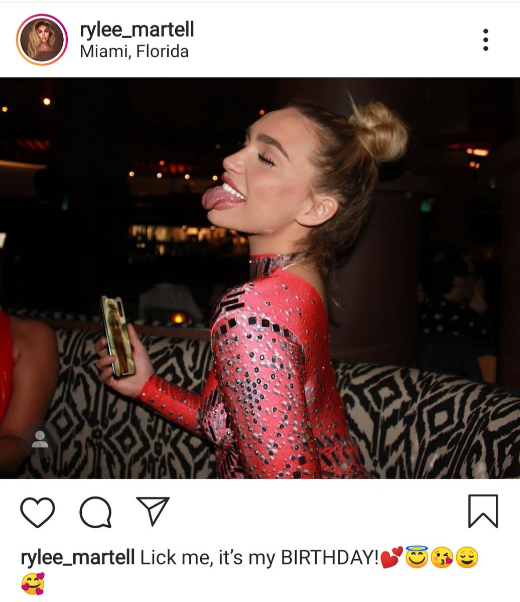 I - Instagram's Riley Martellphwoar!!! #RileyMartellAppreciationPost