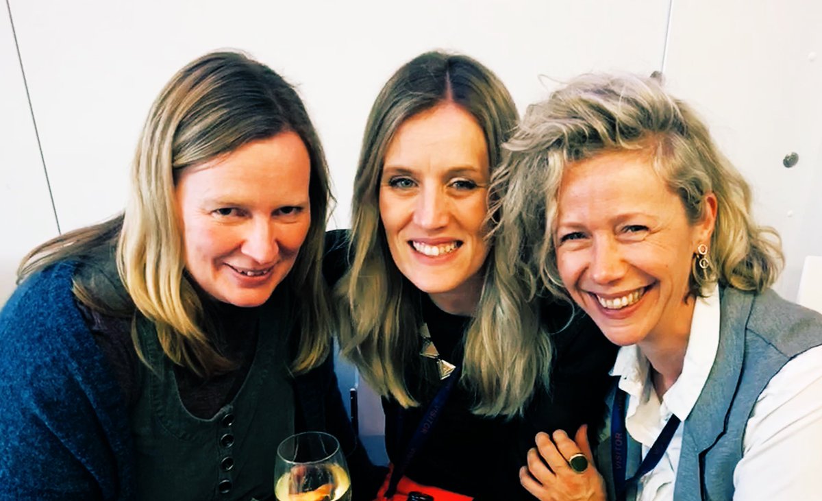 BritishNeuro's tweet image. Remembering a time, not so long ago, #PreC19 when the #BNA team came together @SWC_Neuro to host our wonderful #LocalGroups #WeWillMeetAgain #WFHButNotAlone #FridayFeeling