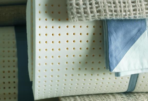 innovabedding's tweet photo. Lateks Yatakları Biliyor musunuz?
https://t.co/NQFbPqrxmD
#mattress #bed #matelas #colchones #toshak #pillow #duvet #latex #natural #naturalfibre #naturalmattress #naturel #naturelife #comfort #yastık #yatak #şilte #sleeping #doğalyatak #mattress #uyku #konfor
@ONDERHONI https://t.co/ORIlDMCxhR