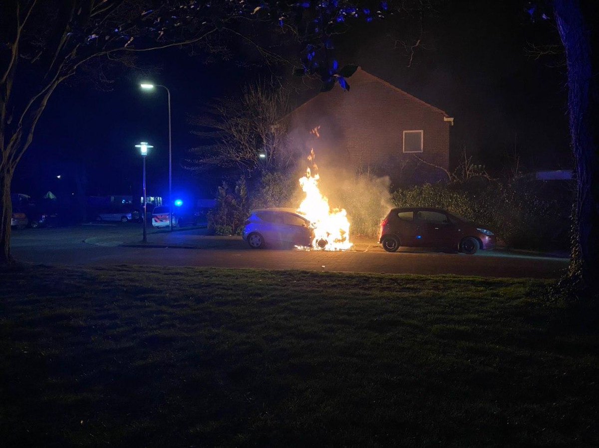 Opnieuw autobrand in Deventer . | #Overijssel #nieuws Deventer