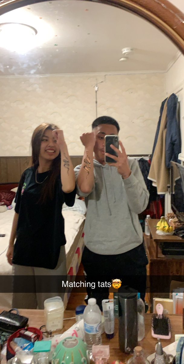 Daynah_saur's tweet photo. ONE TIME FOR THE BIRTHDAY BITCHH🥳 U annoying and ugly asf but ig I’ll keep u. Much love dawg😤❤️ #SmellyXNugget #FckRona #bffff https://t.co/MEf98H0Wp7