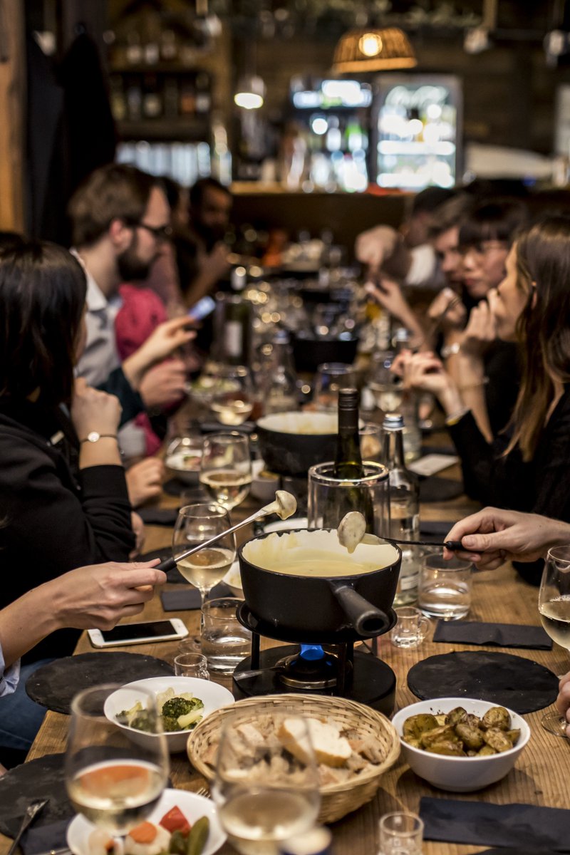 JenifferSchmid's tweet photo. ich freu mich schon, wenn ich meine Fondue Hütte wieder öffnen kann...wird es jemals so werden wie früher? 
Ja, wird es...sogar noch besser :-)
Happy Friday 😘 https://t.co/2YX5MRm4oo