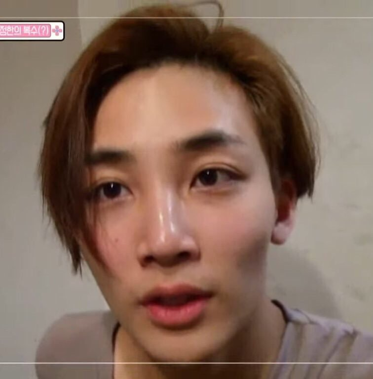 dian, ia🐻❄️ on Twitter: "Yoon Jeonghan as @pledis_17's JEONGHAN https://t.co/CLjyk1bdsg" / Twitter