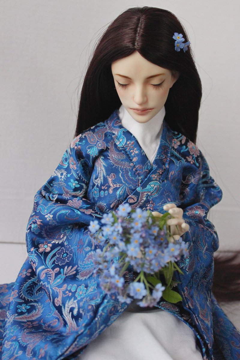 tetsunatsuko's tweet photo. Магия спящих кукол! Нежный весенний Лоран с незабудками 🌸
#GlobalTranz #LensV2 #TelseHush
#Lens #куклыbjd #Belarus #bjd #bjd_by #Gameofdolls_Minsk #незабудка #forgetmenot #цветы #весна #spring #нежность https://t.co/FoMcoPdz6Y