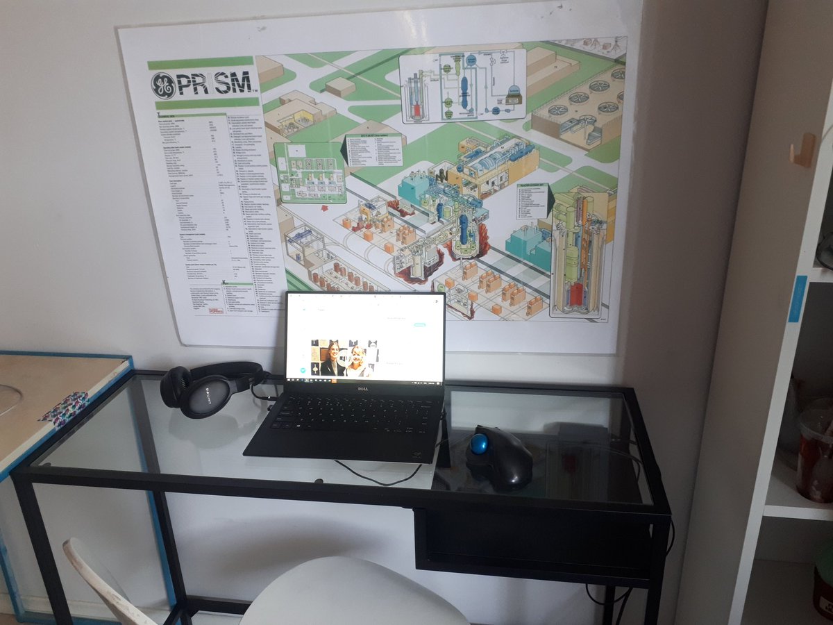 OskaArcher's tweet photo. My #SimpleNeeds #StayHomeSaveLives office is finally set up. https://t.co/aXTI1Aslw1