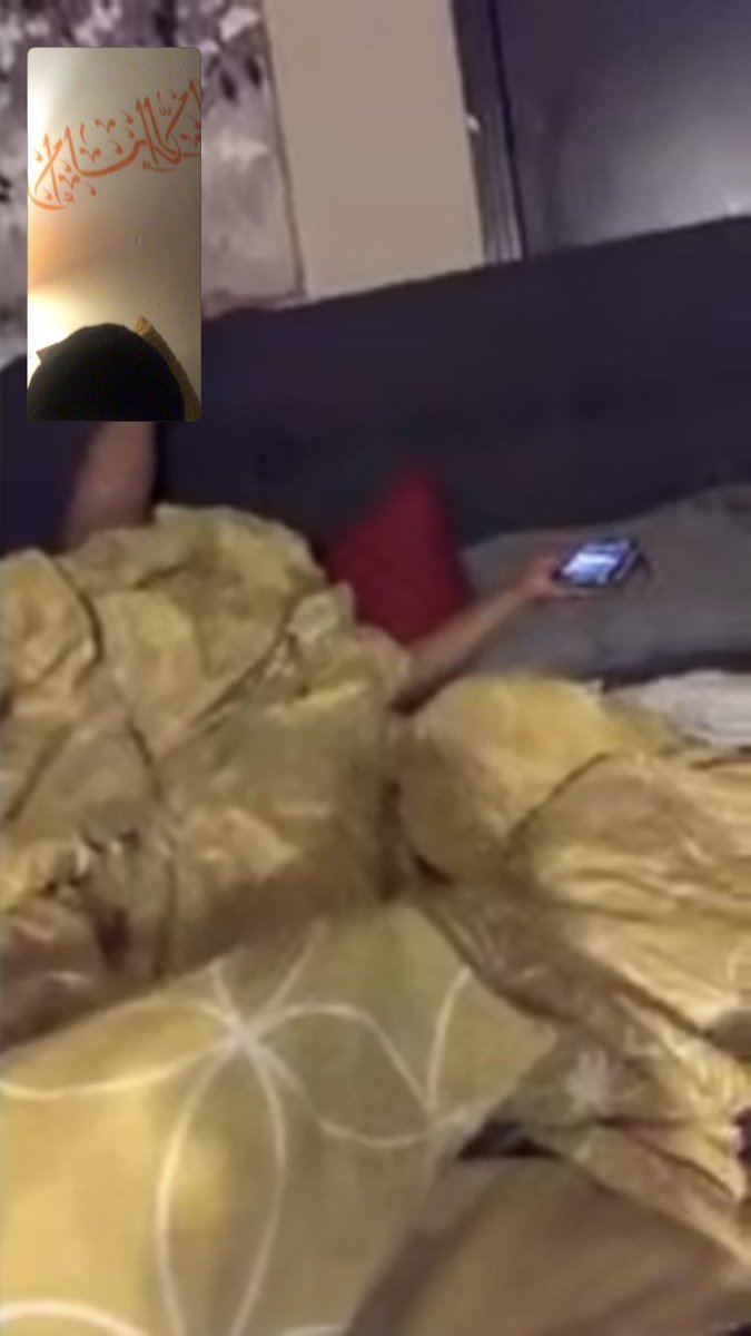 kinglord427's tweet photo. Da whole city fell asleep like this fuckin wit @Lil55st 😂 https://t.co/CGC7gXmawz